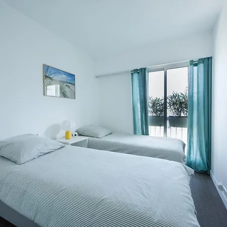 Front De Coeur De Terrasse Et Parking شقة